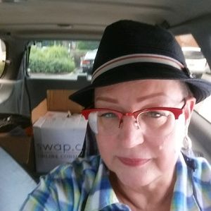 Meet your Posher, Pattie